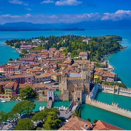 Hoya Apartament Sirmione