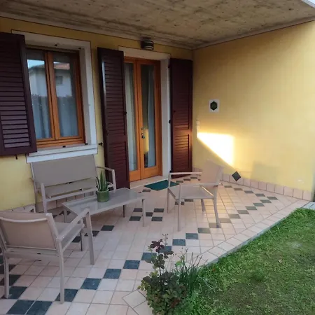 Hoya Apartment Sirmione